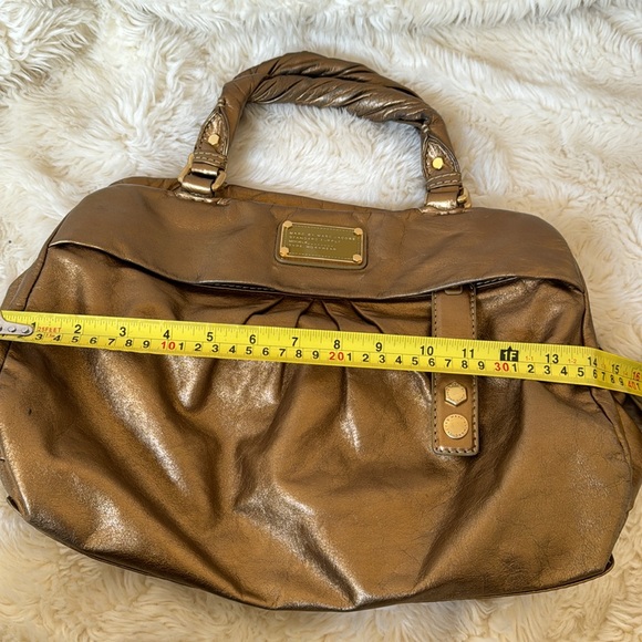 Marc by Marc Jacobs Classic Q Hillier Hobo Gold Metallic Leather Shoulder Bag - Picture 10 of 12